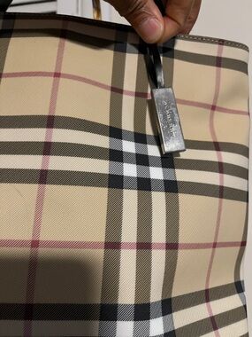 Burberry Nova check Classic Beige Plaid Tote with Black Handles